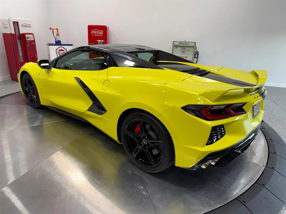 2021 Chevrolet Corvette C8 - Image 10 of 31