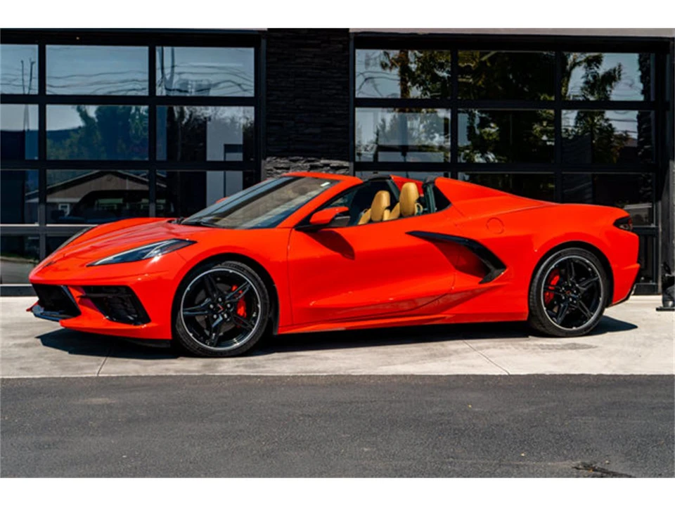 2021 Chevrolet Corvette C8 - Image 2 of 31