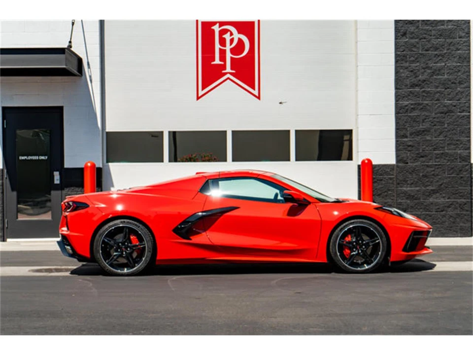 2021 Chevrolet Corvette C8 - Image 18 of 31