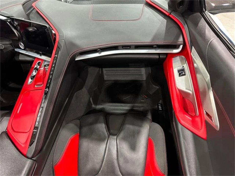 2021 Chevrolet Corvette C8 - Image 13 of 30