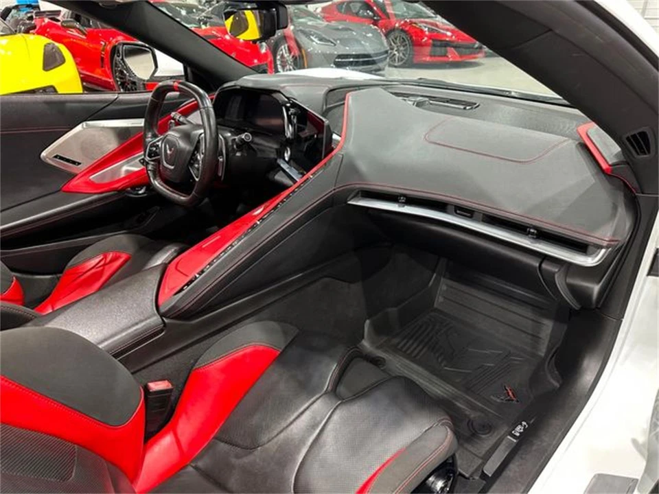 2021 Chevrolet Corvette C8 - Image 9 of 30