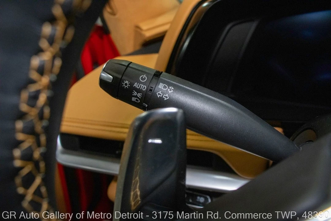2021 Chevrolet Corvette C8 - Image 18 of 31