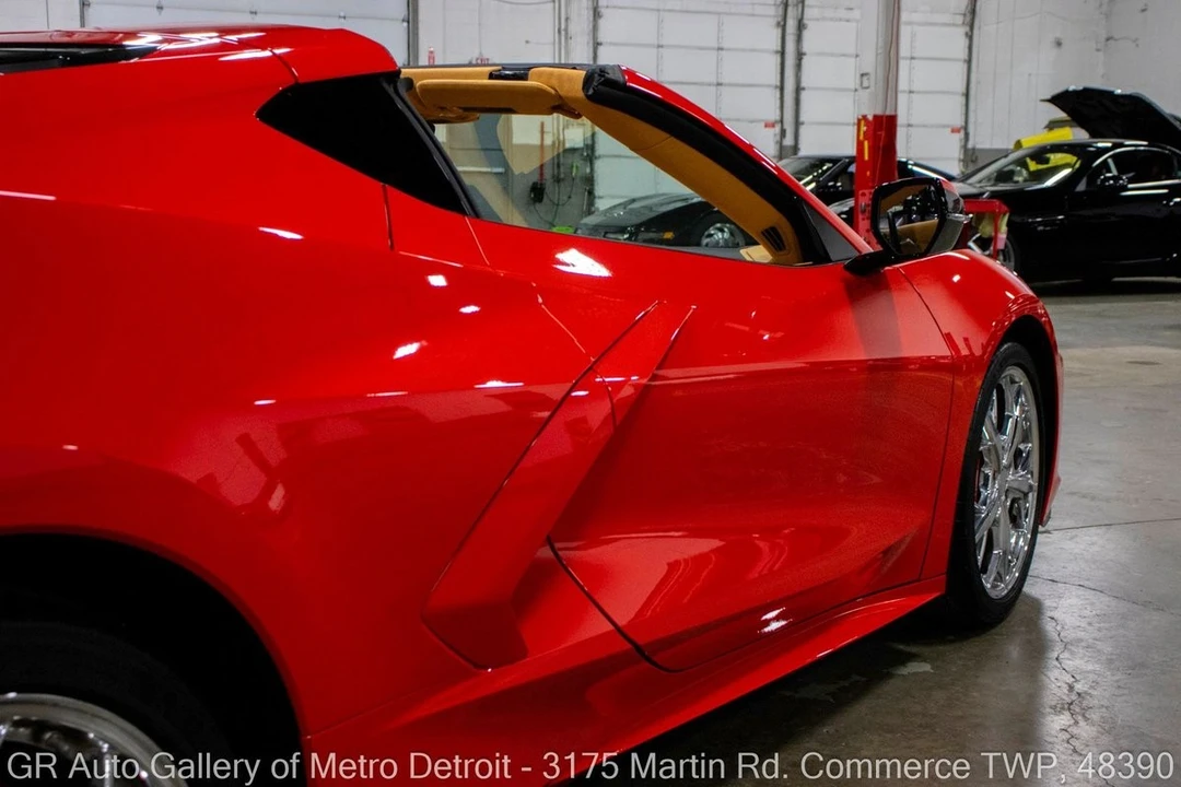 2021 Chevrolet Corvette C8 - Image 6 of 31