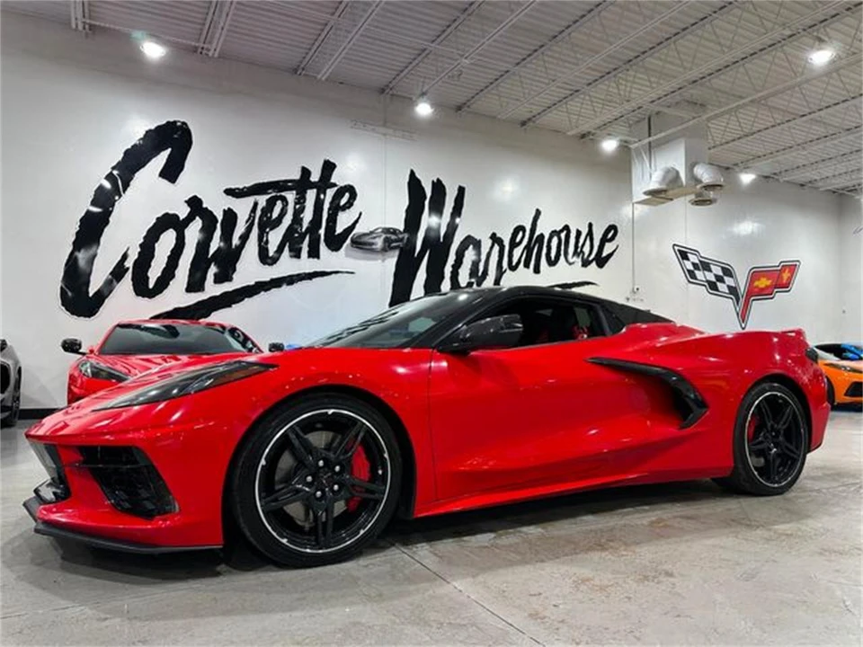 2021 Chevrolet Corvette C8 - Image 18 of 30