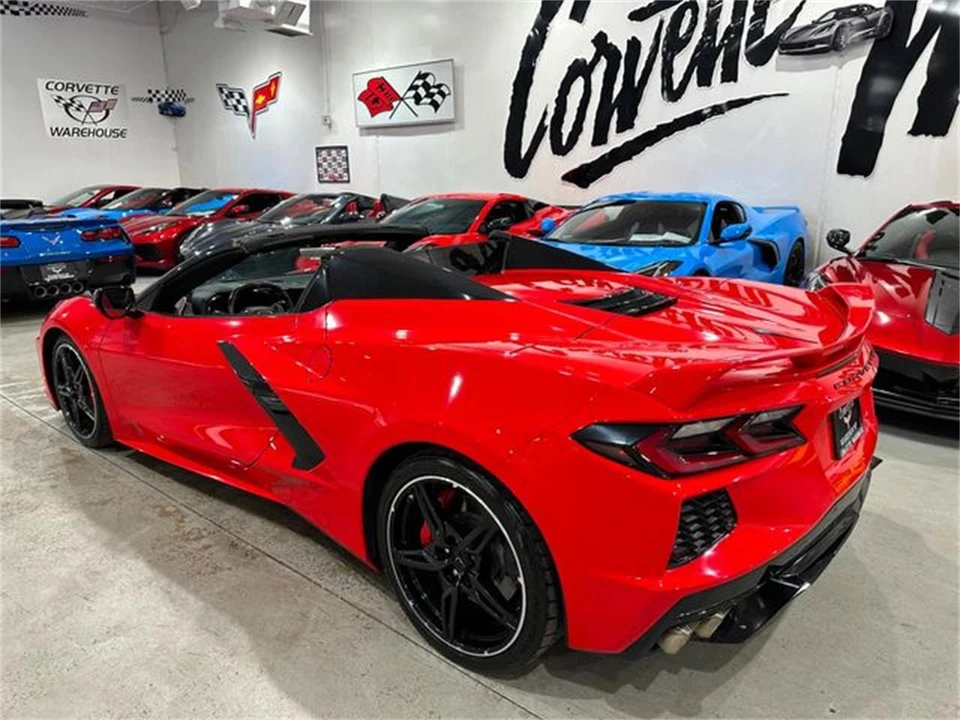 2021 Chevrolet Corvette C8 - Image 19 of 30