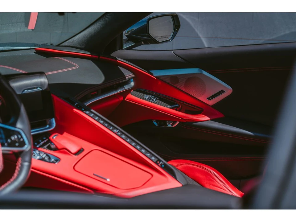 2021 Chevrolet Corvette C8 - Image 17 of 31