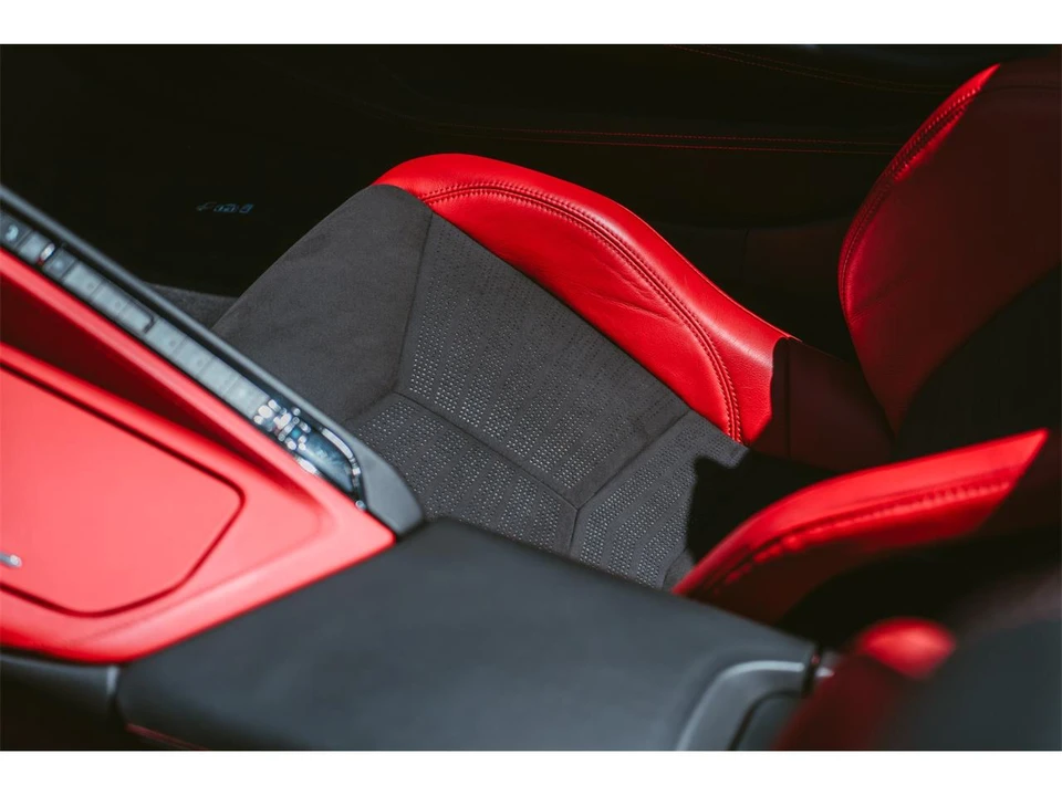 2021 Chevrolet Corvette C8 - Image 16 of 31
