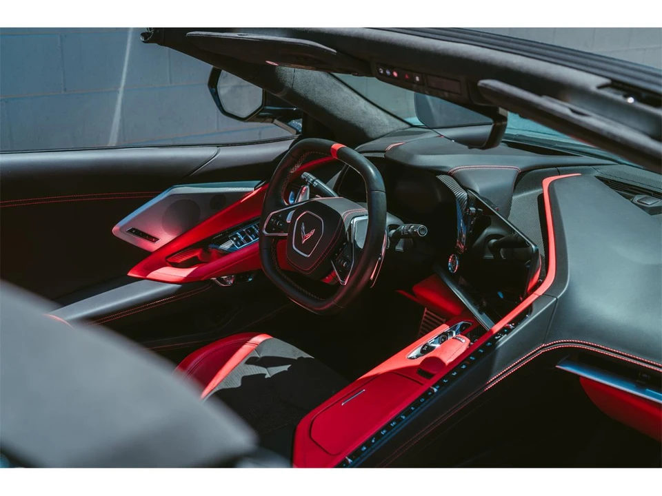 2021 Chevrolet Corvette C8 - Image 11 of 31