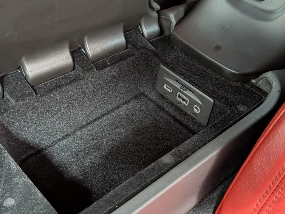 2021 Chevrolet Corvette C8 - Image 8 of 25