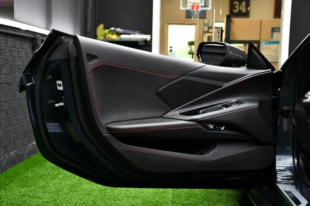 2021 Chevrolet Corvette C8 - Image 28 of 31