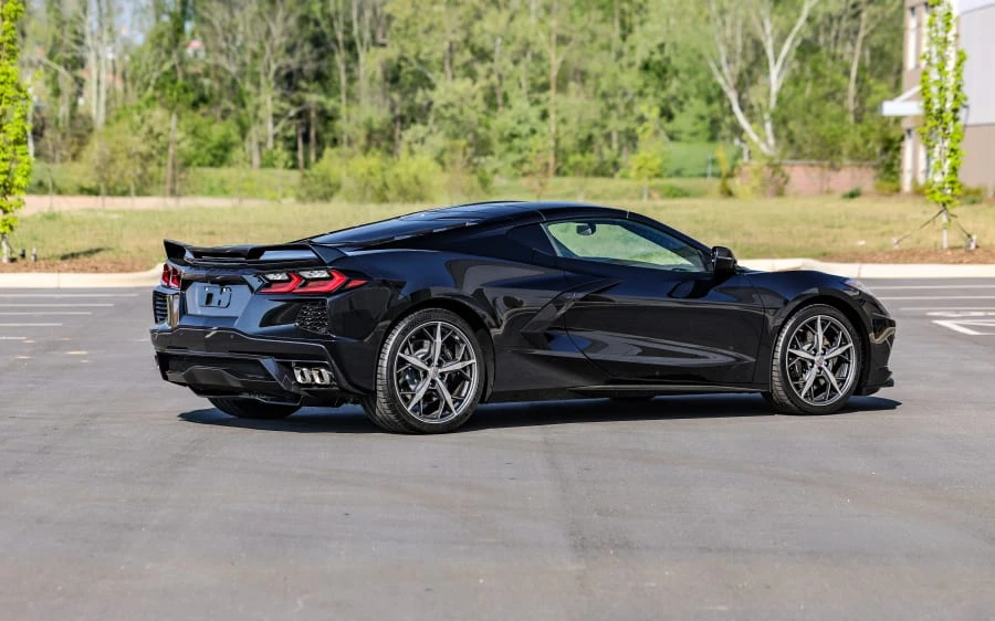 2021 Chevrolet Corvette C8 - Image 2 of 31
