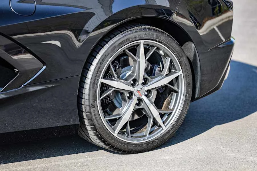 2021 Chevrolet Corvette C8 - Image 9 of 31