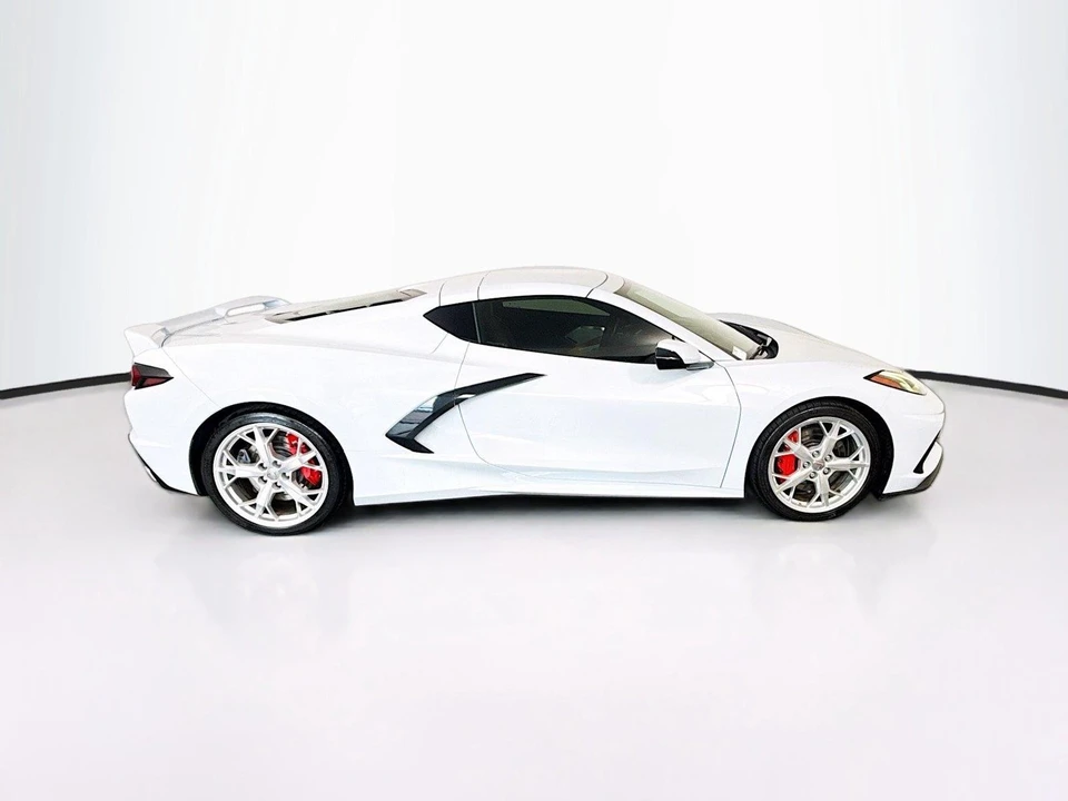 2021 Chevrolet Corvette C8 - Image 6 of 11