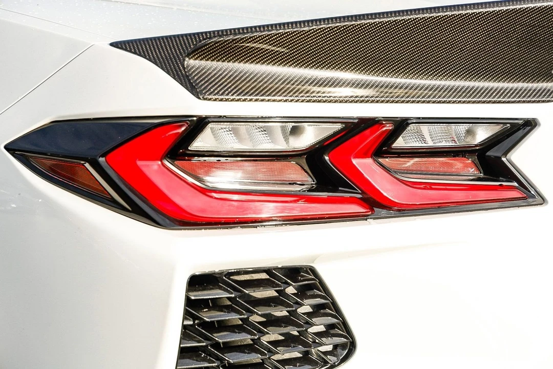 2021 Chevrolet Corvette C8 - Image 8 of 12
