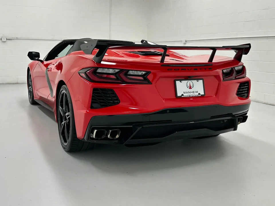 2021 Chevrolet Corvette C8 - Image 8 of 31