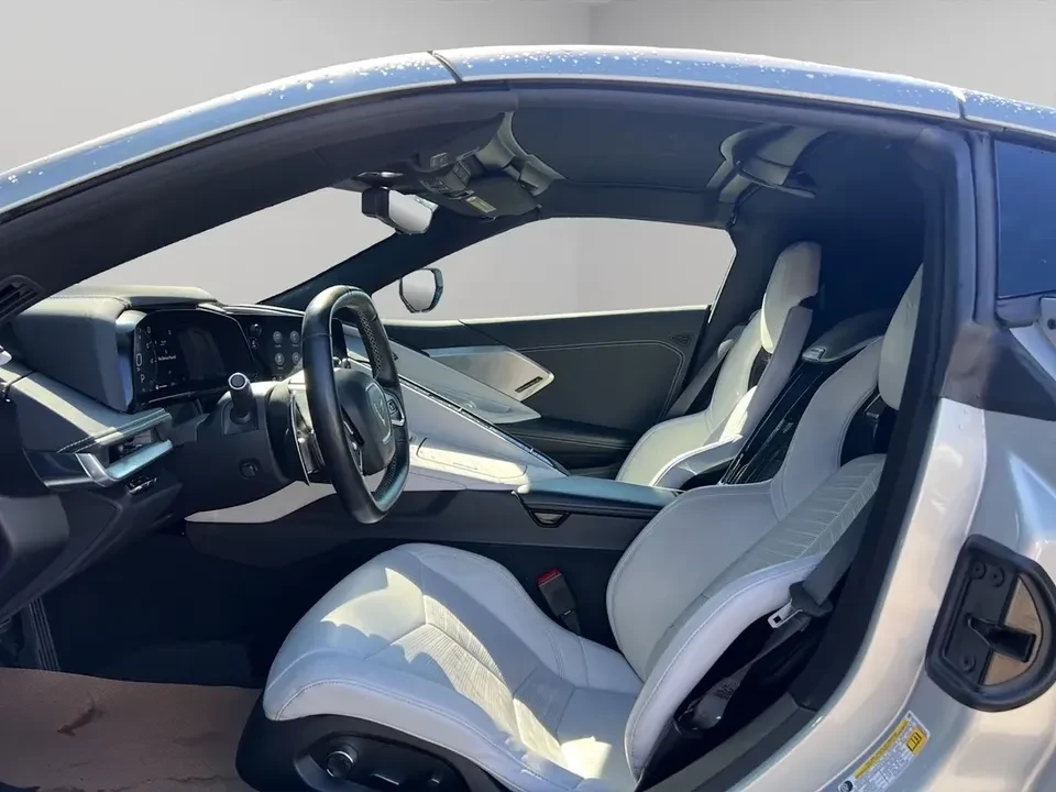 2021 Chevrolet Corvette C8 - Image 8 of 15