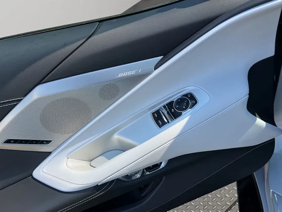 2021 Chevrolet Corvette C8 - Image 6 of 15