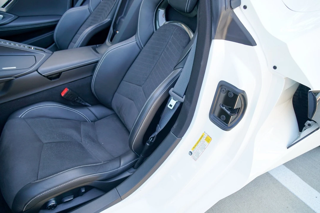 2021 Chevrolet Corvette C8 - Image 16 of 31