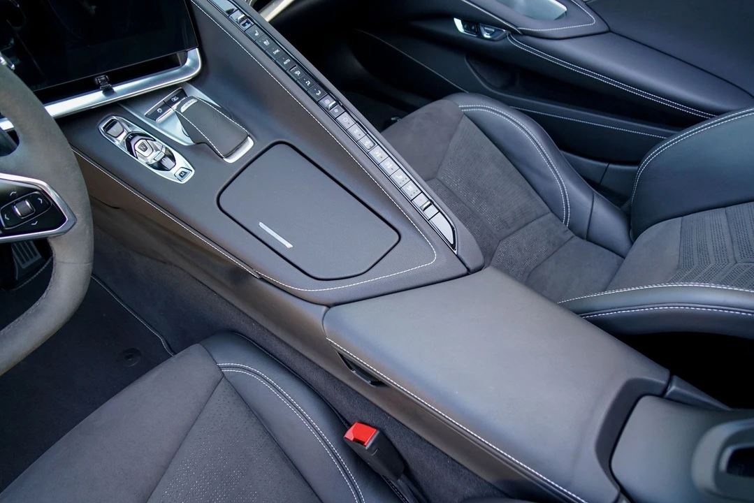2021 Chevrolet Corvette C8 - Image 21 of 31