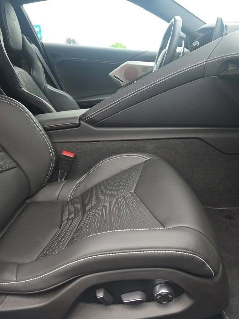 2021 Chevrolet Corvette - Image 7 of 16