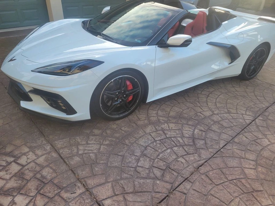 2021 Chevrolet Corvette C8 - Image 4 of 12