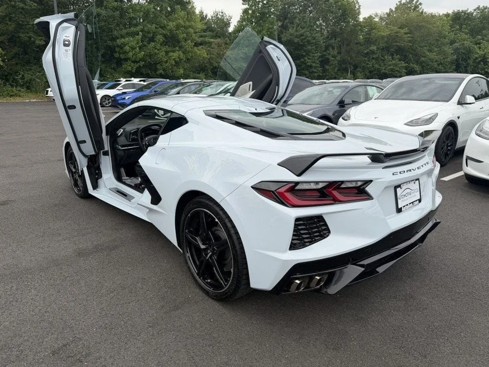 2021 Chevrolet Corvette C8 - Image 13 of 31