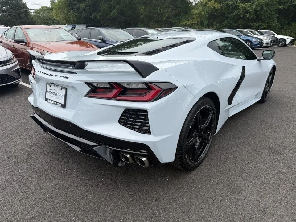 2021 Chevrolet Corvette C8 - Image 7 of 31