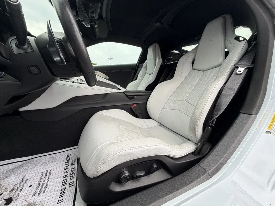 2021 Chevrolet Corvette C8 - Image 27 of 31