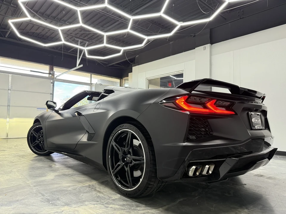 2021 Chevrolet Corvette C8 - Image 3 of 21