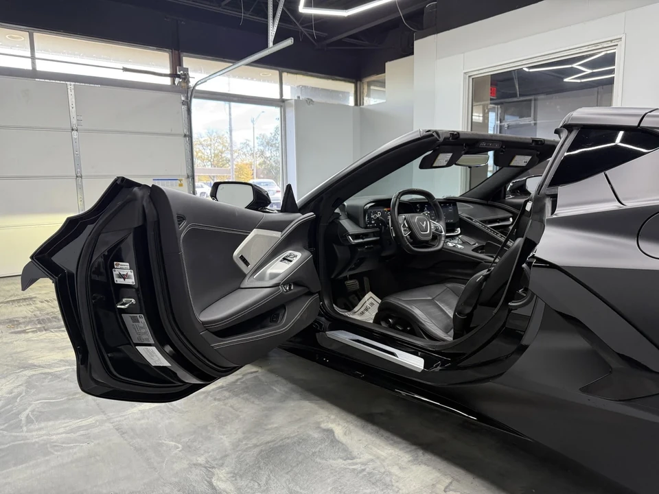 2021 Chevrolet Corvette C8 - Image 12 of 21