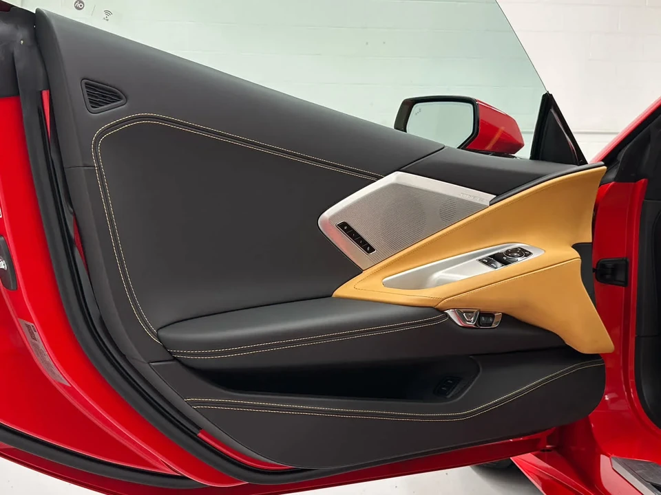 2021 Chevrolet Corvette C8 - Image 17 of 31