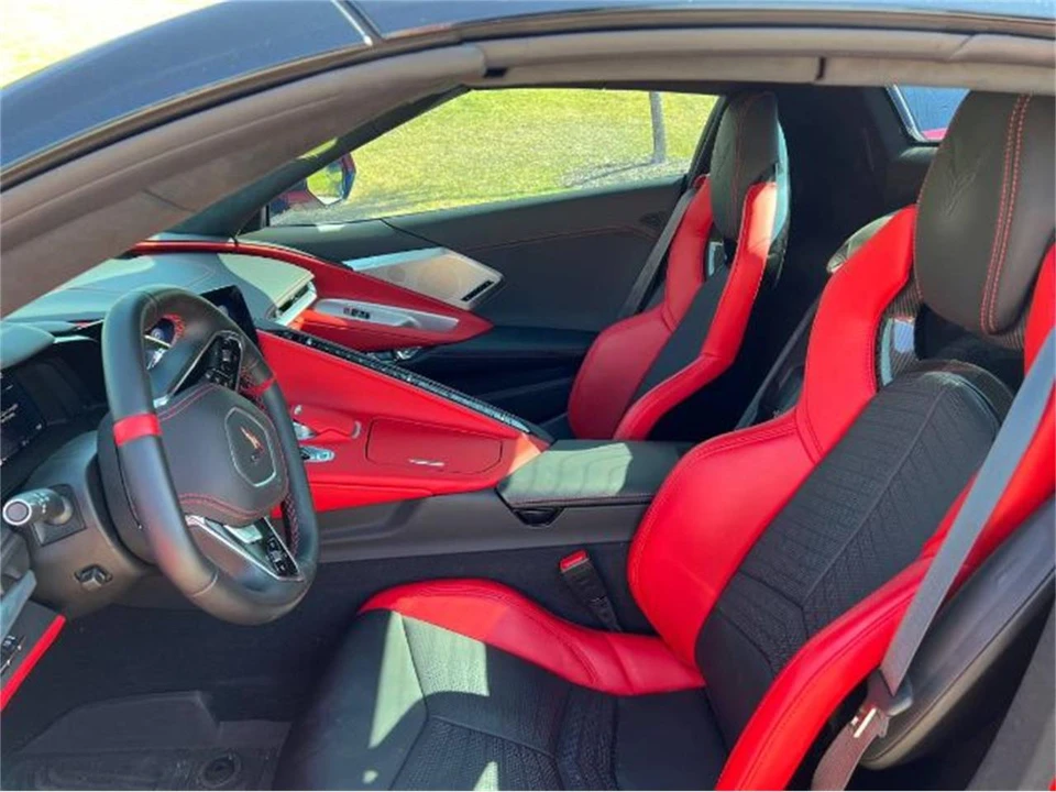 2021 Chevrolet Corvette C8 - Image 2 of 10