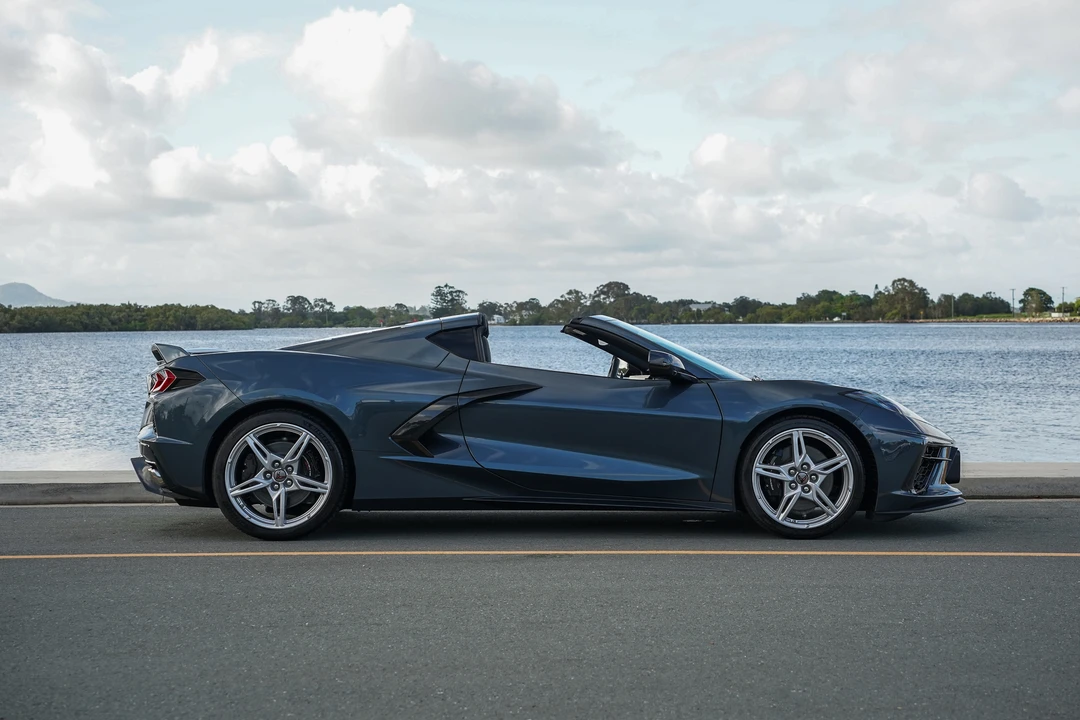 2021 Chevrolet Corvette C8 - Image 9 of 31