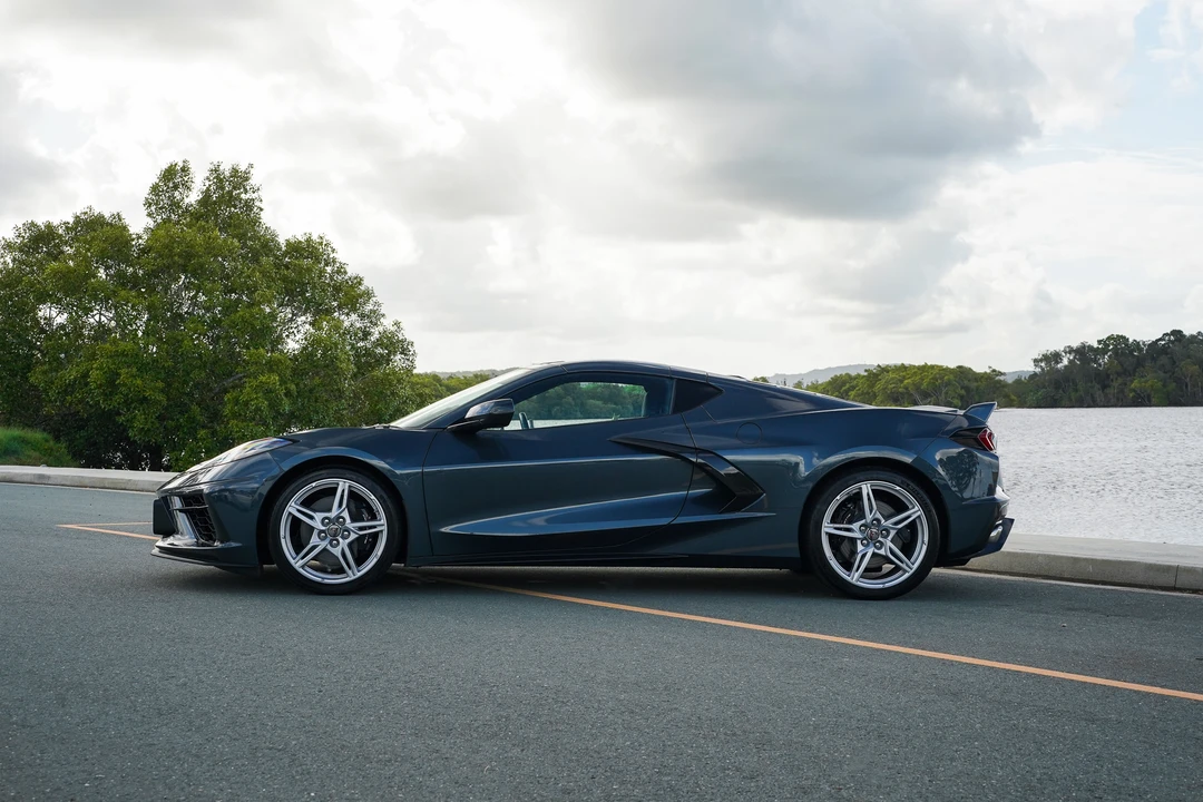 2021 Chevrolet Corvette C8 - Image 12 of 31