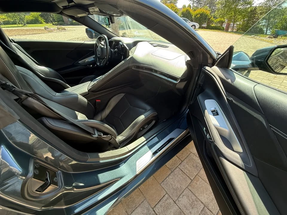 2021 Chevrolet Corvette C8 - Image 11 of 16