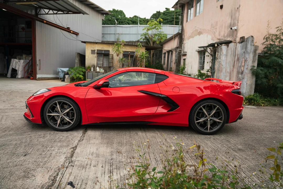 2021 Chevrolet Corvette C8 - Image 8 of 21