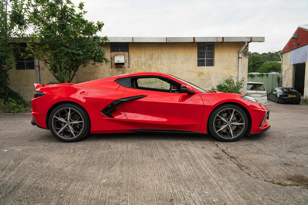 2021 Chevrolet Corvette C8 - Image 4 of 21