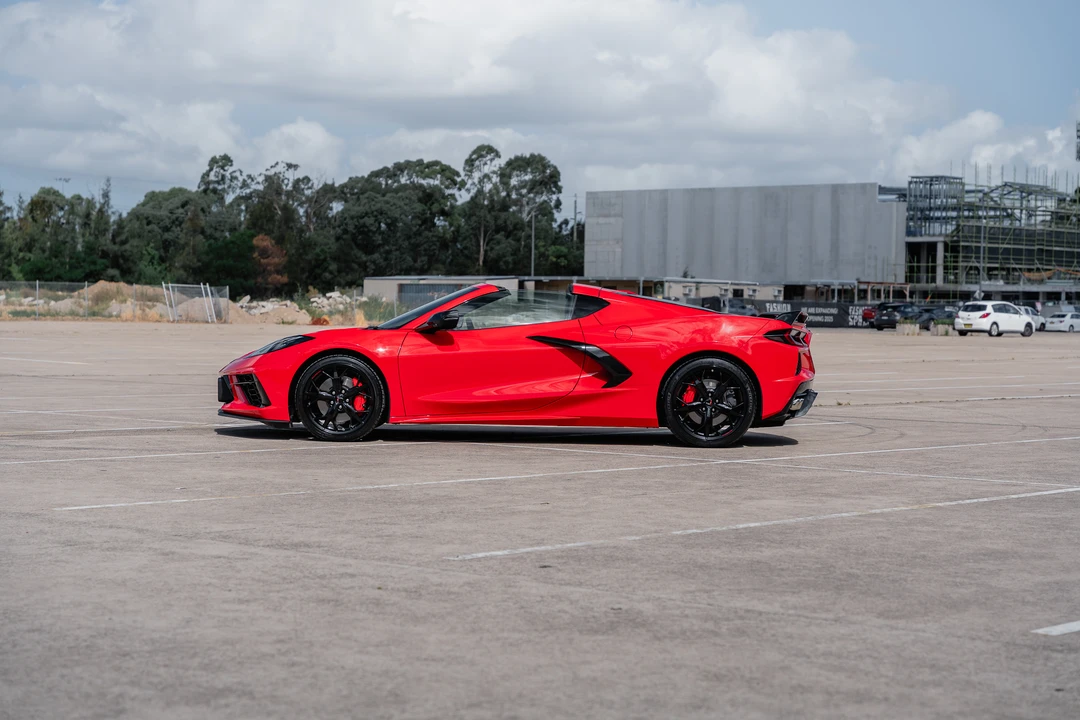 2022 Chevrolet Corvette C8 - Image 8 of 31