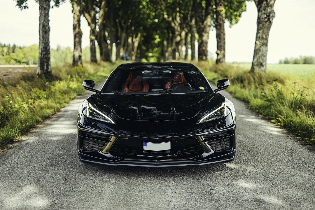 2021 Chevrolet Corvette C8 - Image 2 of 31