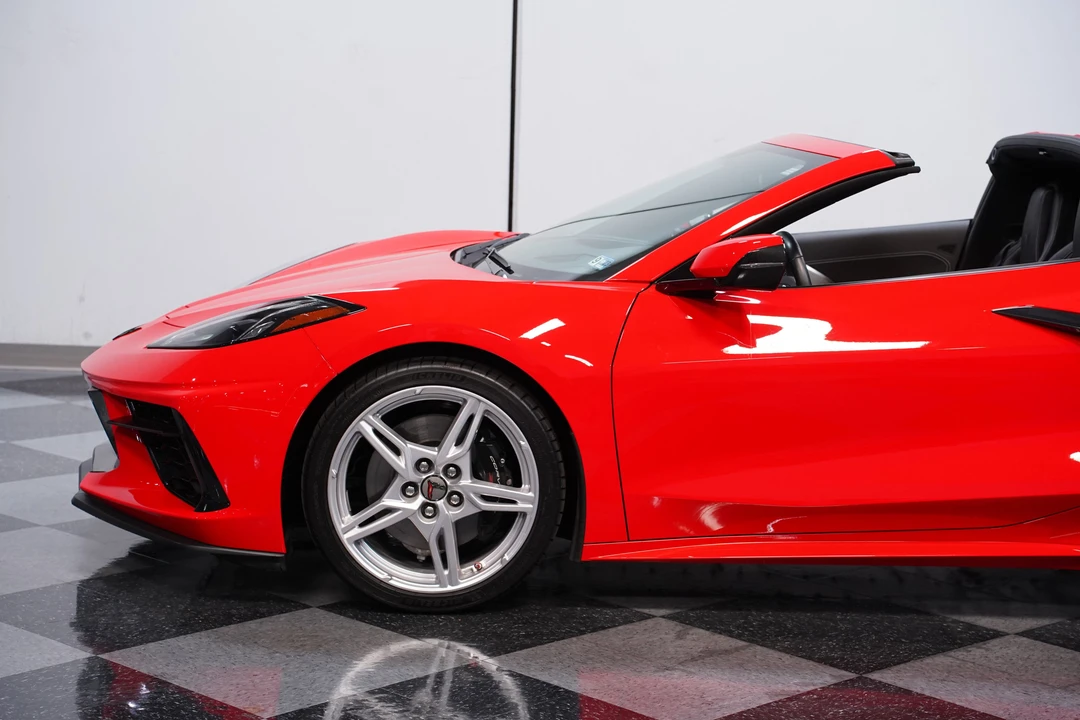 2021 Chevrolet Corvette C8 - Image 20 of 31