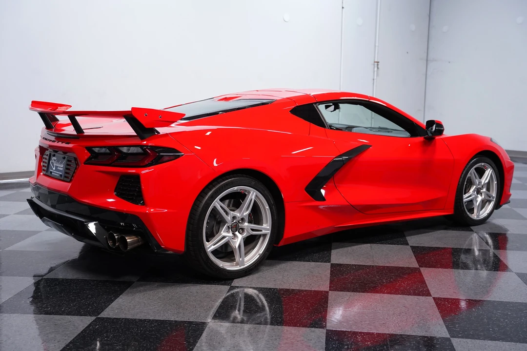 2021 Chevrolet Corvette C8 - Image 11 of 31