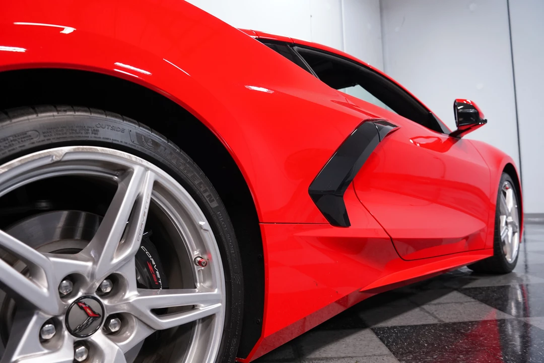 2021 Chevrolet Corvette C8 - Image 23 of 31