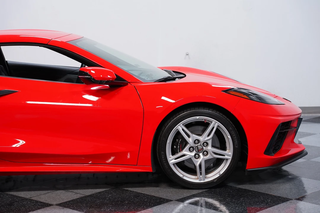 2021 Chevrolet Corvette C8 - Image 25 of 31