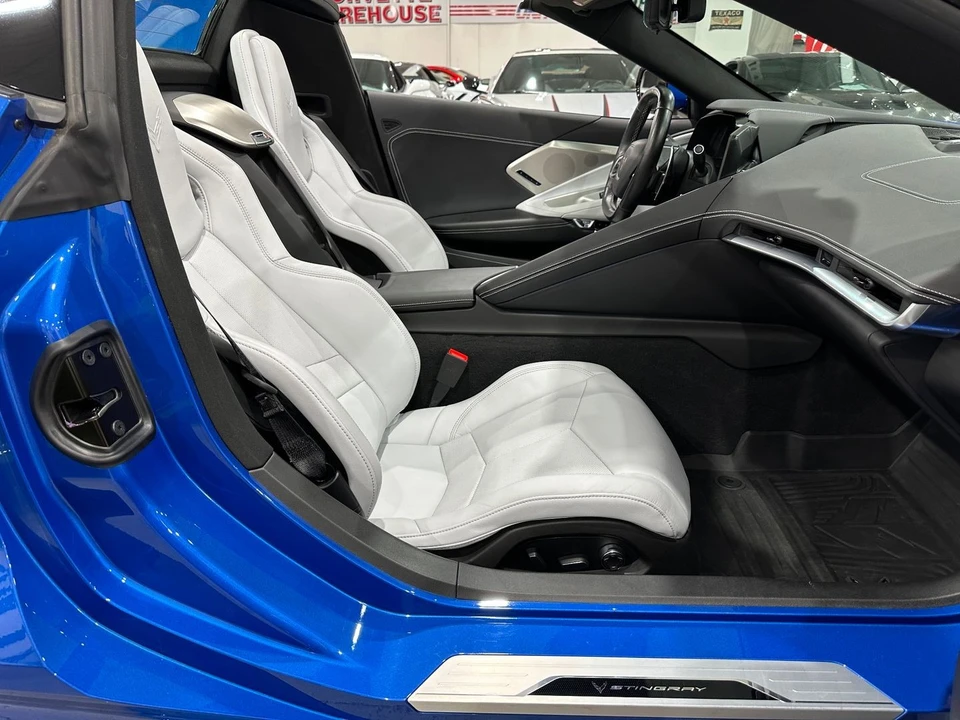 2021 Chevrolet Corvette C8 - Image 12 of 21