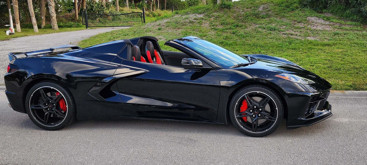2021 Chevrolet Corvette C8 - Image 18 of 31