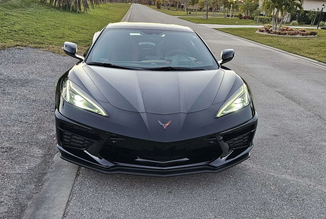 2021 Chevrolet Corvette C8 - Image 2 of 31