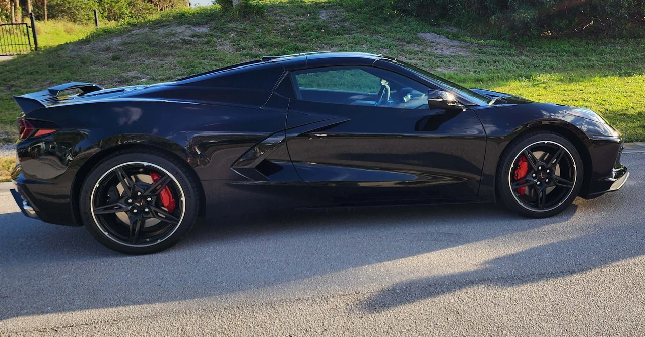 2021 Chevrolet Corvette C8 - Image 25 of 31
