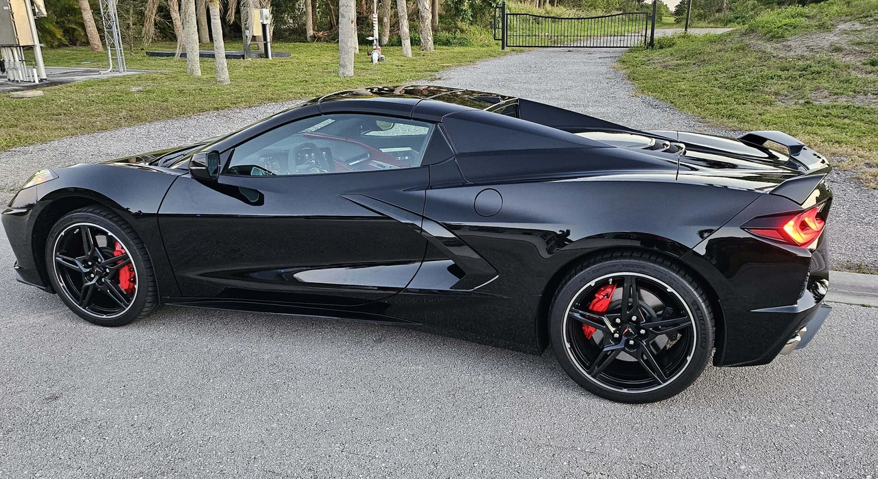 2021 Chevrolet Corvette C8 - Image 28 of 31