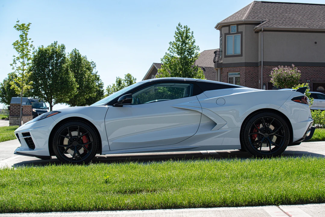 2021 Chevrolet Corvette C8 - Image 11 of 31