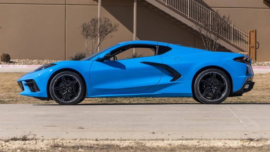 2021 Chevrolet Corvette C8 - Image 2 of 30